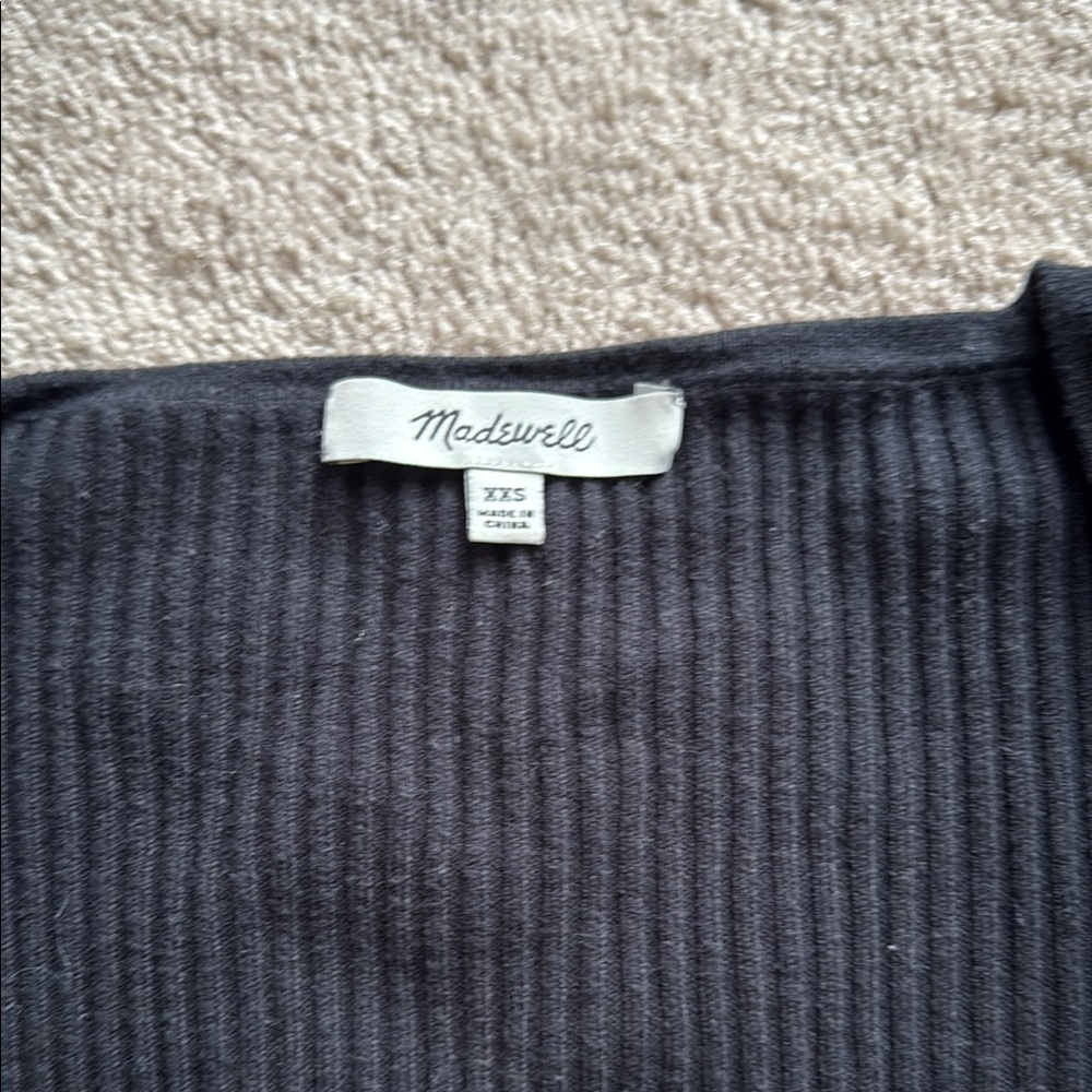 Black Ribbed Button-Up Cardigan - Picture 2 of 3